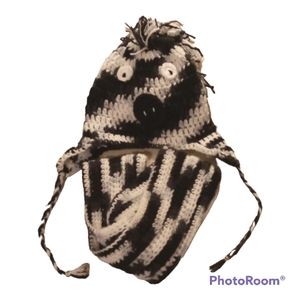 Handmade Crochet Baby Zebra Hat and Scarf Small/Child Size